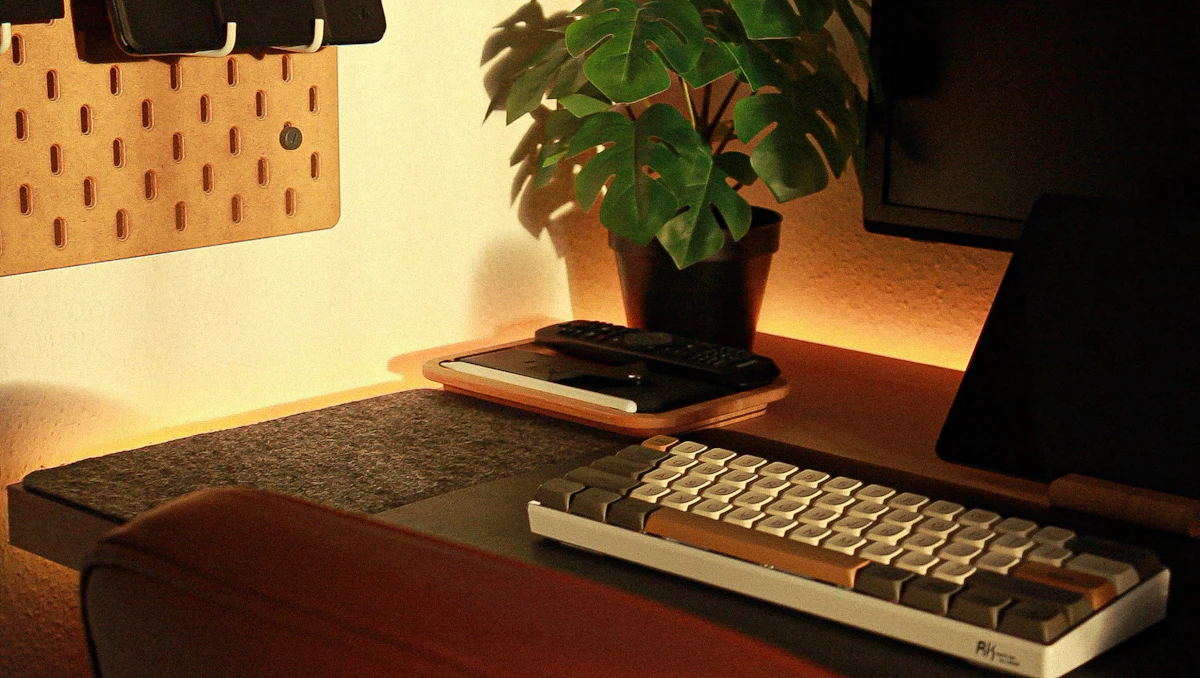 Best Standing Desks (2026): Electric Sit-Stand Desks That Actually Last